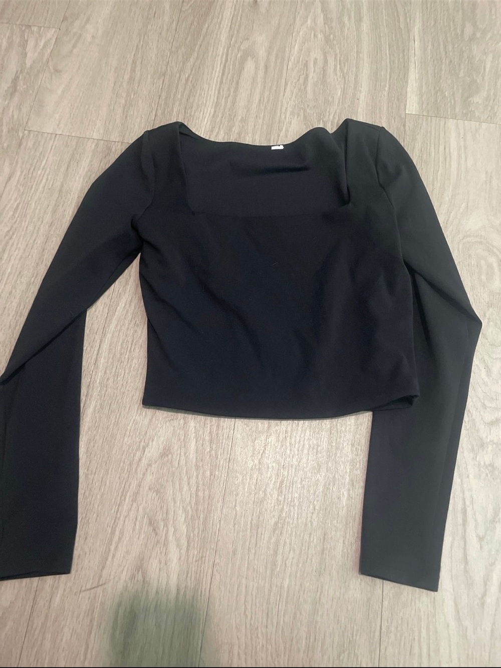 CRZ YOGA Black Long Sleeve Square Neck Crop Top